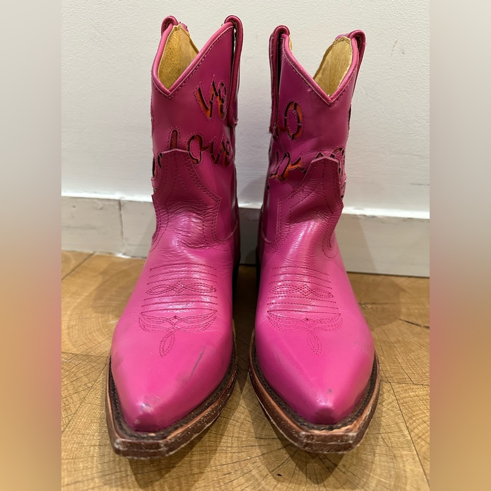 Girls mini Crosby cowgirl boots. Real leather.